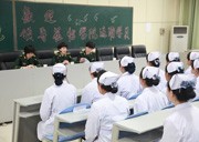 武警新疆总队医院护理部领导莅临学校选聘护理学员
