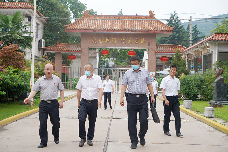 陕西三和学院现在院长图片