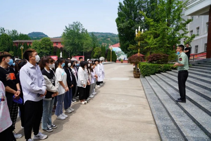 学院开展消防疏散和消防知识讲座活动