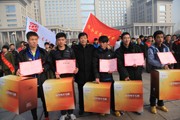 宝鸡万人长跑庆元旦 三和学生力斩冠亚军